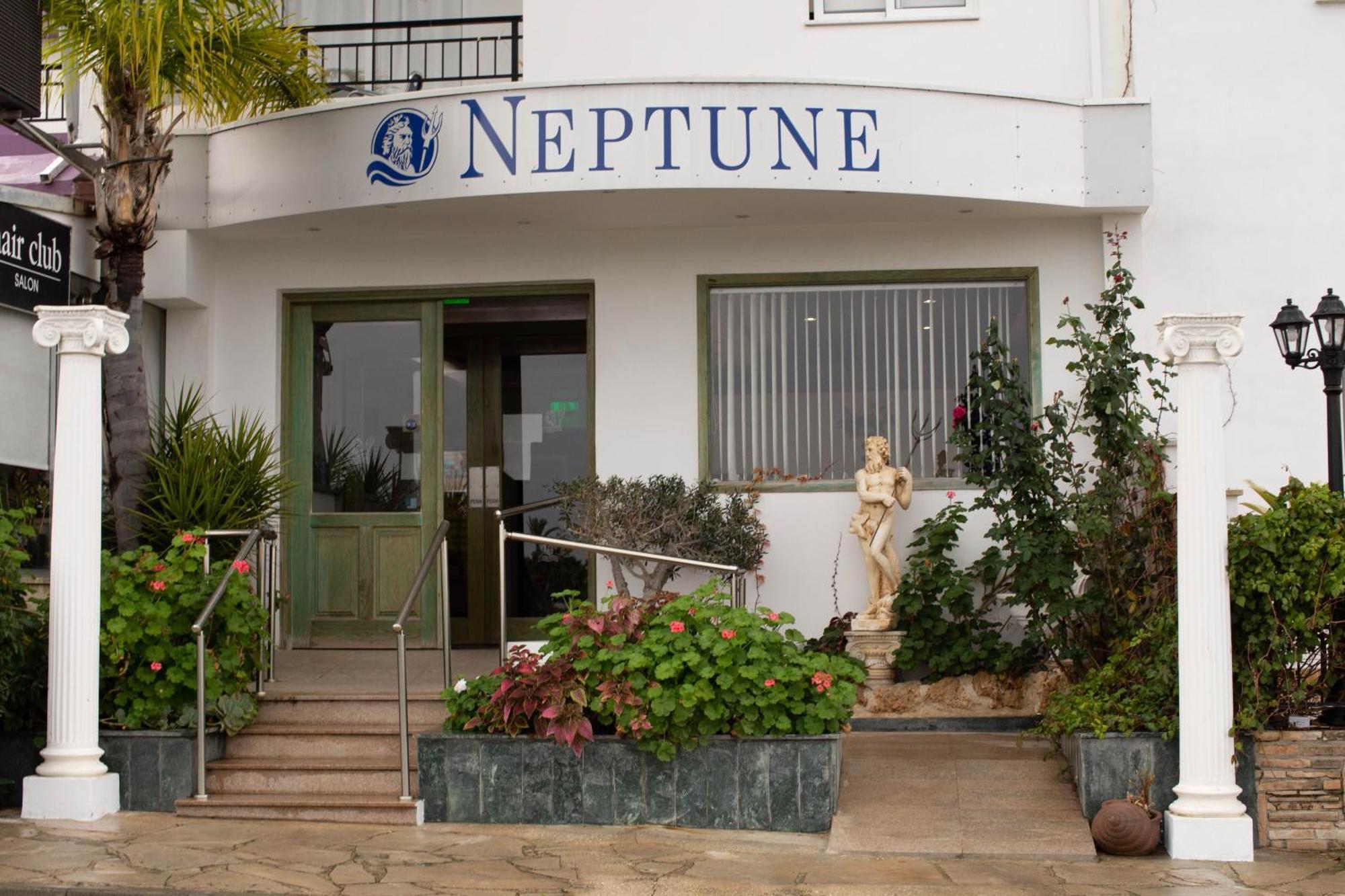 Neptune Hotel Apartments Paphos Coral Bay Zewnętrze zdjęcie