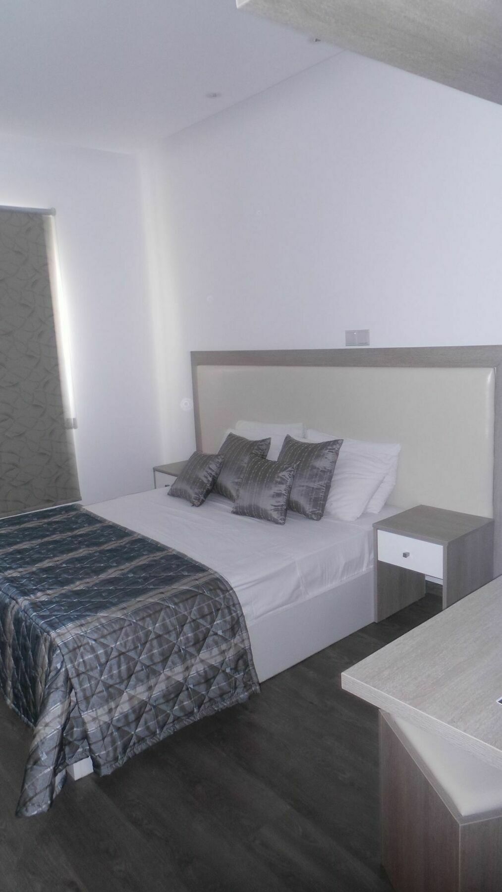 Neptune Hotel Apartments Paphos Coral Bay Zewnętrze zdjęcie